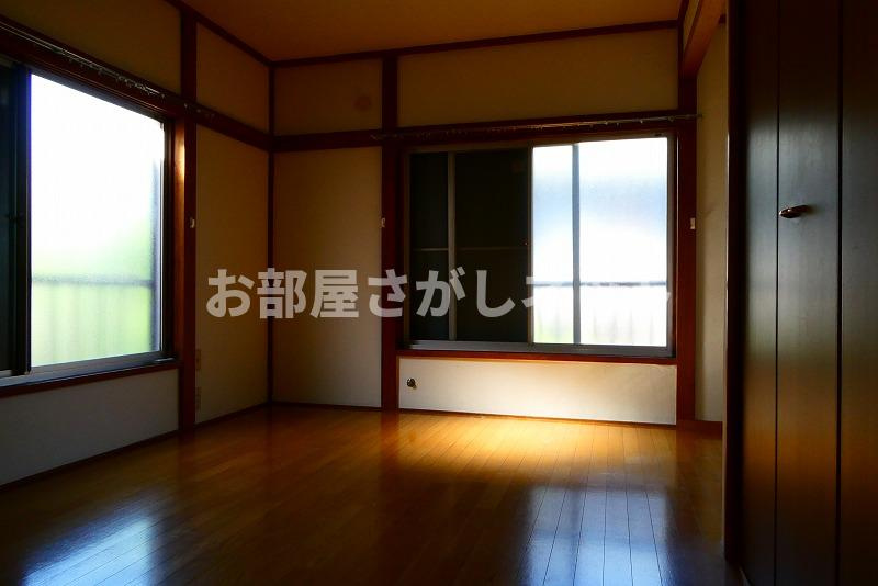 エポックタナカ【おとり物件なし】#学生・社会人にオススメ！初期費用分割払いOK！の居間・リビング