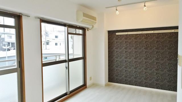 ジュネス別府の居間・リビング|ゆったりとした居間です