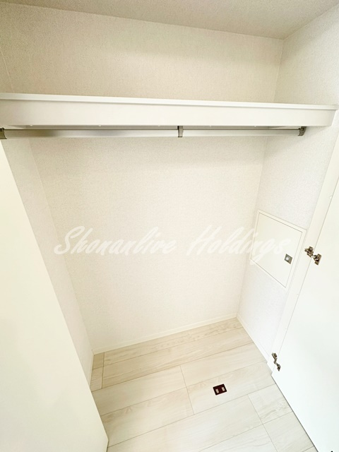 の賃貸マンションの収納|ハンガーラック付きで楽々収納♪
