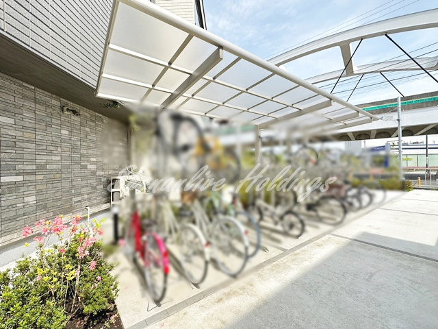の賃貸マンションのその他共用部分|屋根付き駐輪スペース♪
