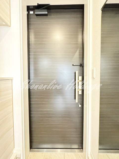 の賃貸マンションの玄関|シューズボックス付きの玄関♪