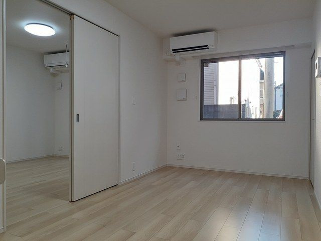 メゾン　タルカスの居間・リビング