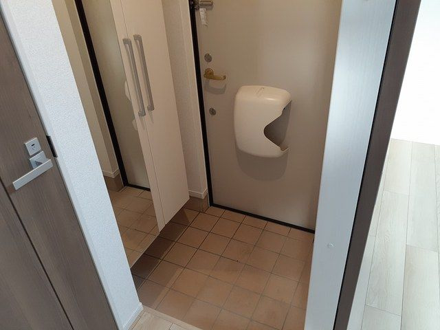 メゾン　タルカスの玄関