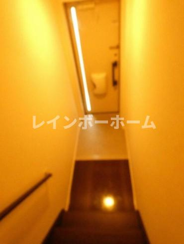 ラシーネ鎌倉の玄関