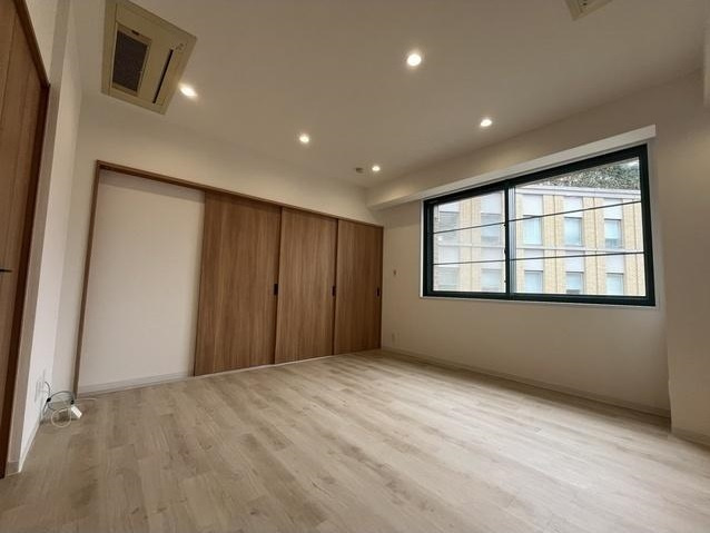 港区東新橋２丁目の賃貸マンションの居間・リビング