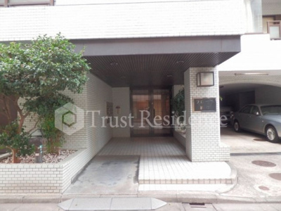 【エントランス】 | フローラ福住 | エントランスです