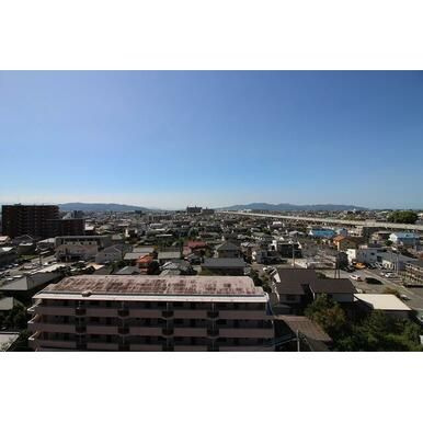 熊本市南区日吉１丁目の賃貸マンションのバルコニー