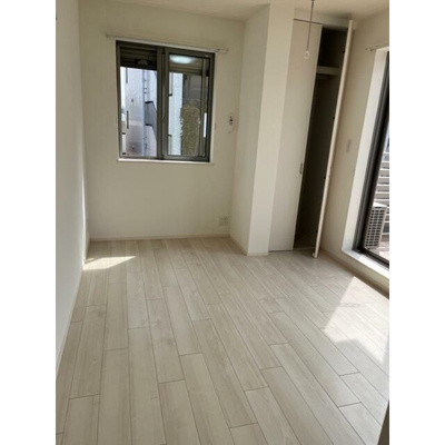 【寝室】 | フェリーチェ | きれいなフローリング。