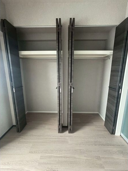 プレサンスレイズ桜山EASTの収納