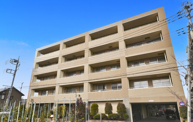 エレンシア立川トレスの外観