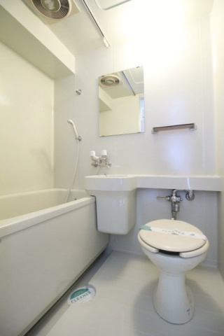 ヴァリエ後楽園の浴室|ヴァリエ後楽園