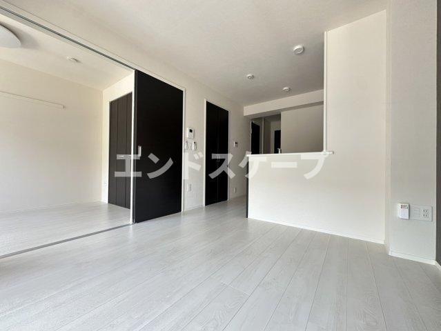ヴァーチュアスⅠの居間・リビング|高崎、前橋のお部屋探しはエンドスケープまで！お客様の理想お聞かせ下さい♪
