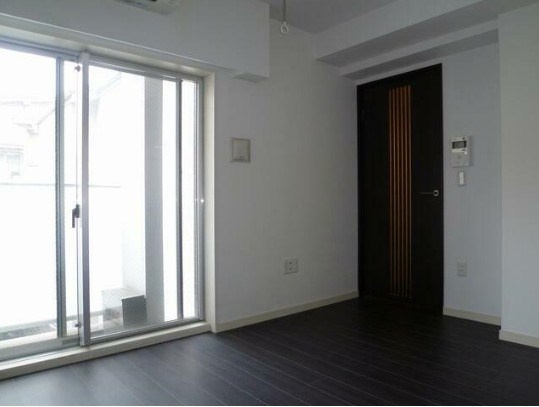 杉並区高円寺北２丁目の賃貸マンションの居間・リビング