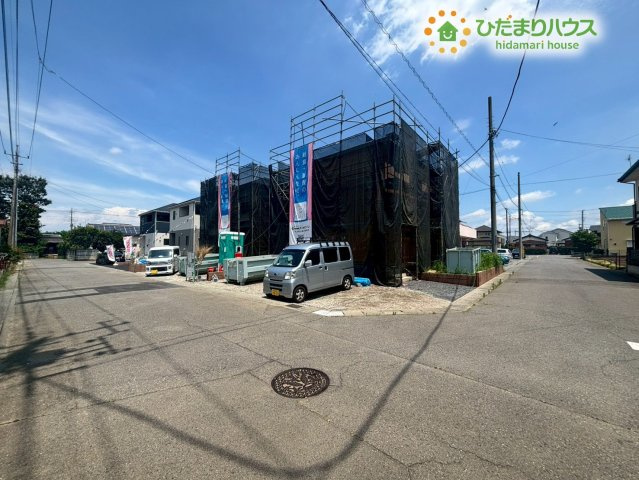本庄市小島　第6　新築一戸建て　クレイドルガーデン　02の前面道路含む現地写真