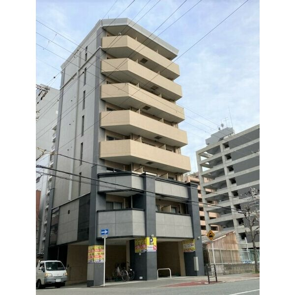 ロイヤルレジデンス新大阪の外観
