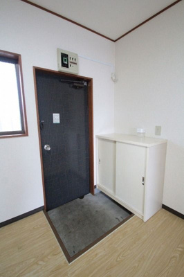 【玄関】 | コーポ羽根沢