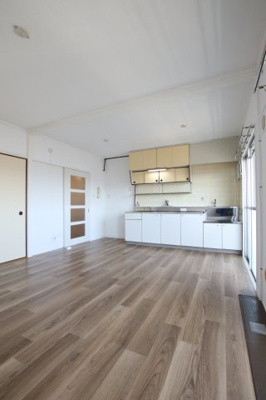 【洋室】 | ヴィラナリー狭山10号棟