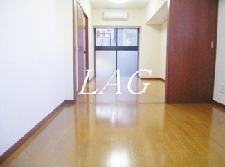 【居間・リビング】 | フェニックス日本橋ＥＡＳＴ | 洋室のお部屋です。