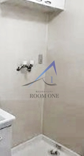 石塚マンションの設備|洗濯機置き場です。