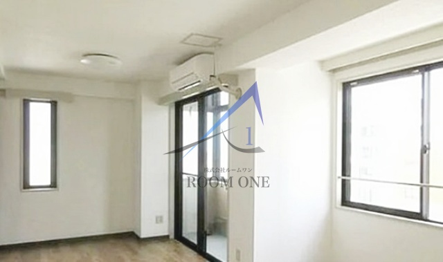 石塚マンションの居間・リビング|洋室のお部屋です。