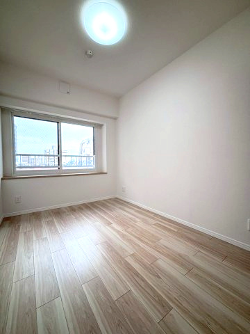 ガーデンヒルズラモード白石ステーションの洋室