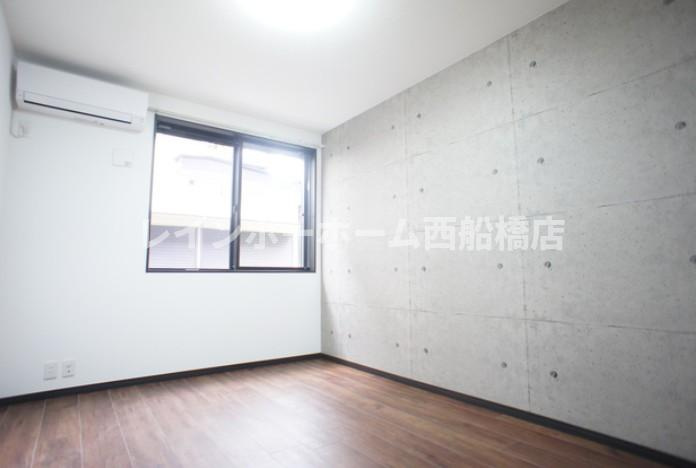 千葉市花見川区浪花町のアパート