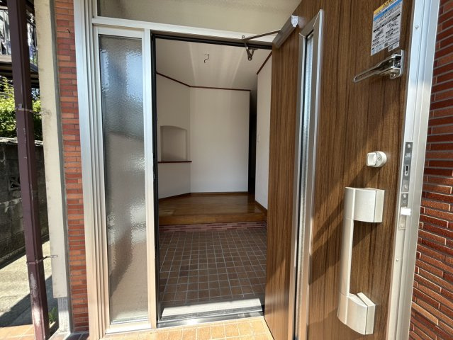中古戸建　武志町の玄関