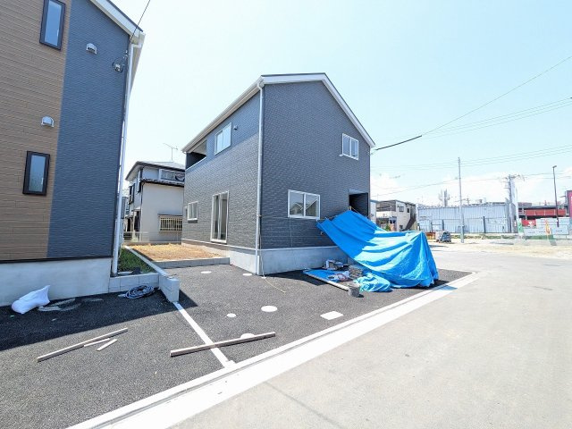 八王子市　泉町　新築一戸建て　２６期の庭|～ちょっとしたプランター植えなども楽しめる庭付き～