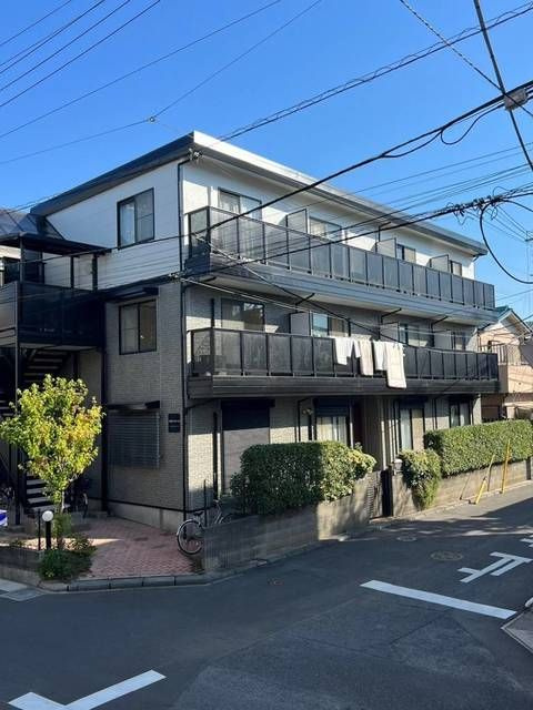 アーバンホームズの外観