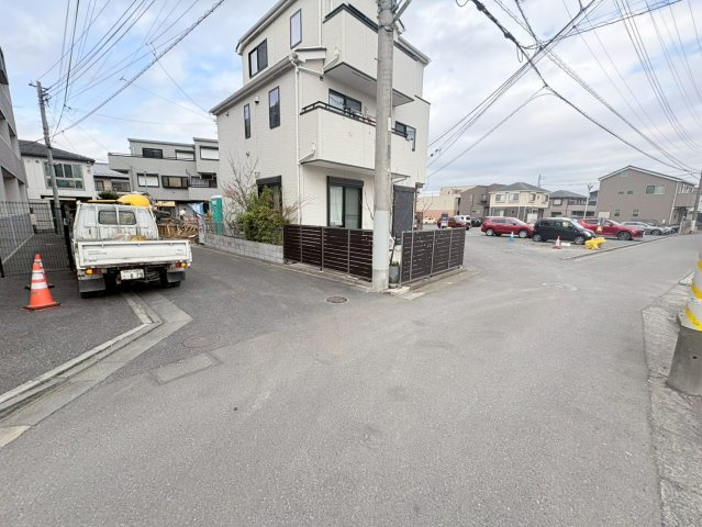 川越市仙波町2丁目　新築分譲　東武東上線『川越駅』徒歩11分　【仙波小学区】の前面道路含む現地写真