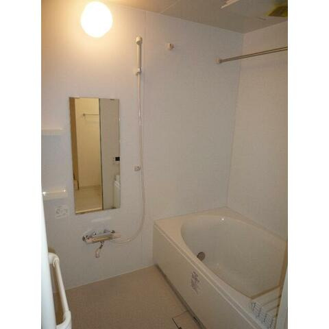 ルシェリオの浴室|浴室乾燥機完備♪