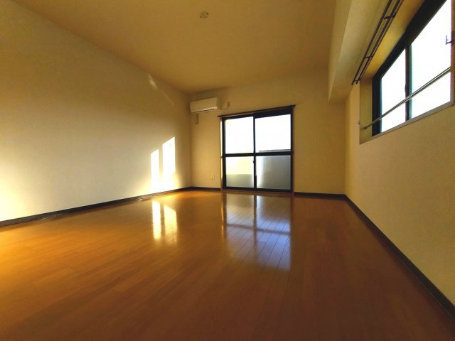 エクシード Ⅶの居間・リビング|イメージ（同建物内別部屋の写真です）