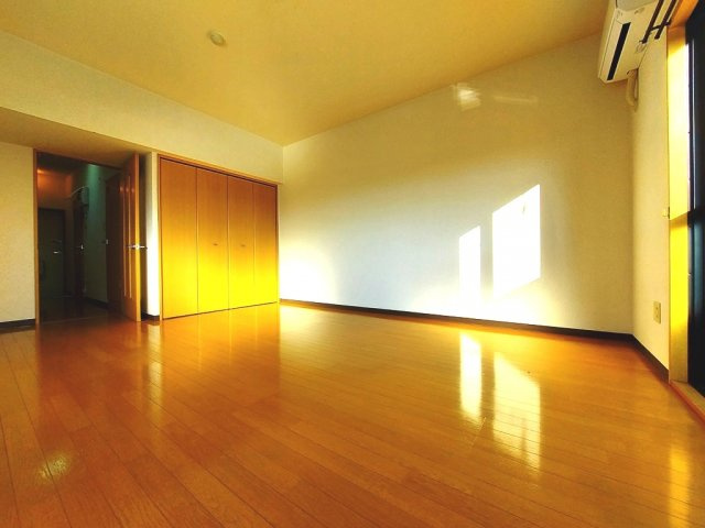 エクシード Ⅶの居間・リビング|イメージ（同建物内別部屋の写真です）