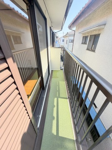 三郷市戸ケ崎3丁目　中古戸建のバルコニー|南向きのバルコニーです