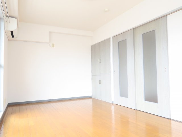 あけぼのＳＳビルの洋室