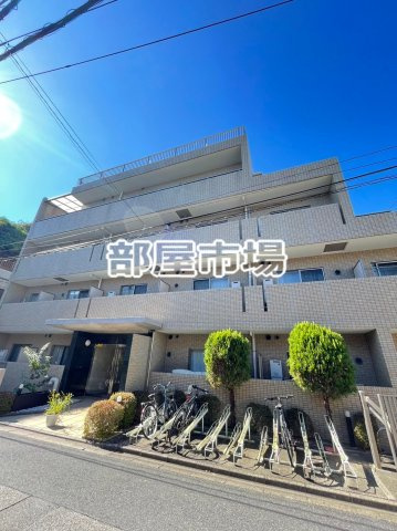 ヴェントラーレ千駄木の外観