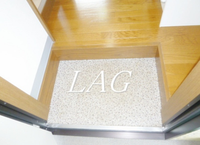 【玄関】 | インベスト西大井 | 玄関です。