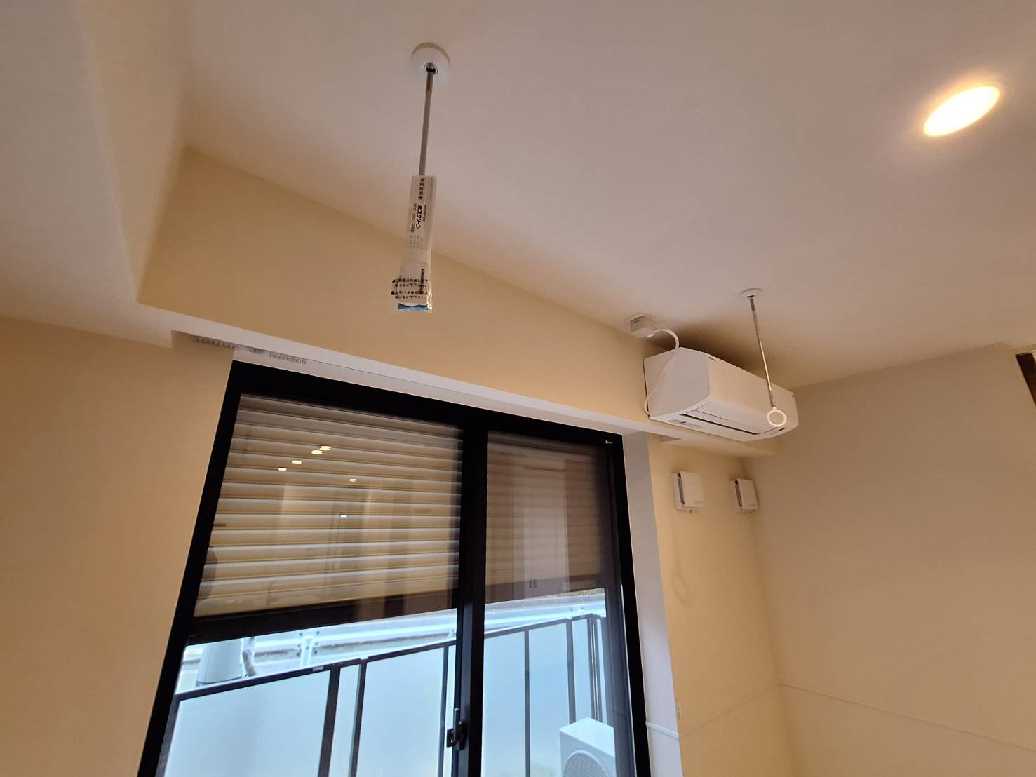 Ｅａｓｔ　ｓｅｄｏｎａの居間・リビング