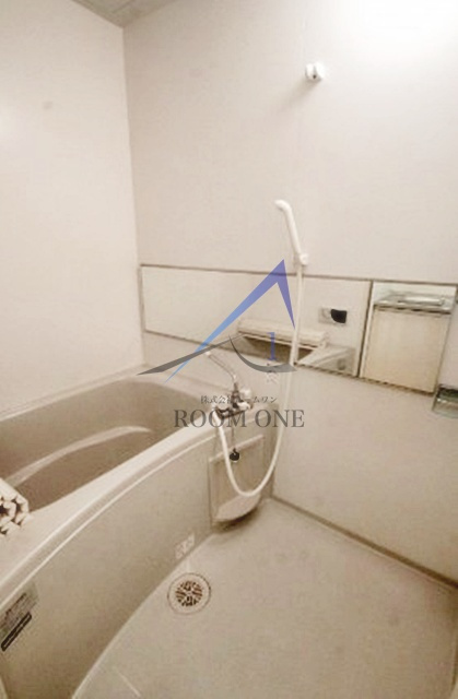 ウエストヒル氷川台３の浴室|お風呂です。