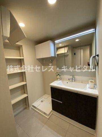 京成サンコーポ浦安C棟の洗面所|脱衣スペースもあります