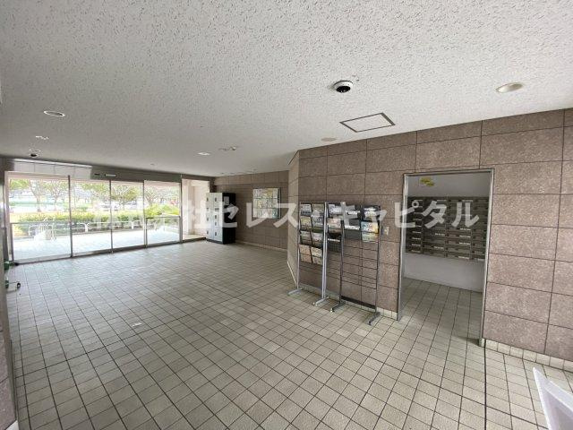 京成サンコーポ浦安C棟のエントランス|エントランスです