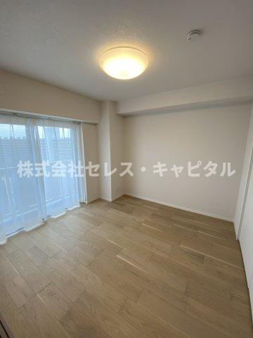 京成サンコーポ浦安C棟の洋室|個人の部屋や寝室として使える洋室です