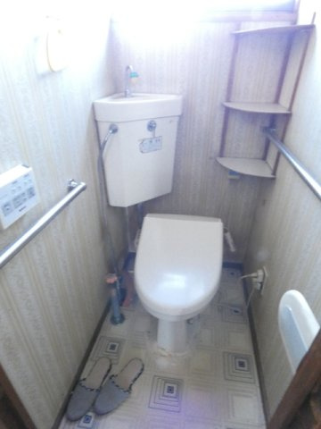 桂３－２０－１店舗・事務所のトイレ