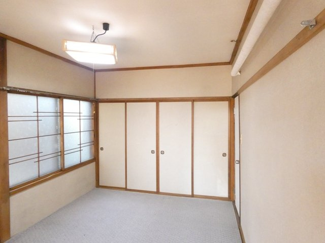 桂３－２０－１店舗・事務所の洋室