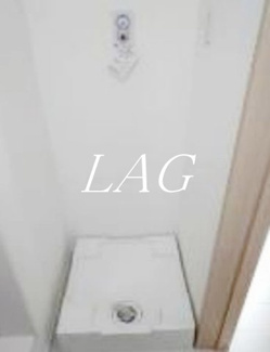 【設備】 | ピュアライフ西大宮 | 室内洗濯機置き場です。