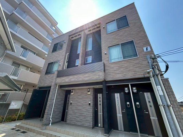 クラリティスカイⅠの外観