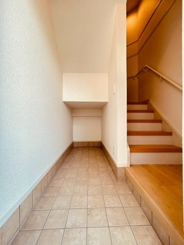 クラリティスカイⅠの玄関