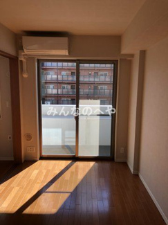 【寝室】 | カスタリア森下