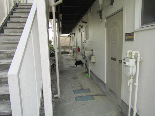 【エントランス】 | コーポ富士（国分寺市）