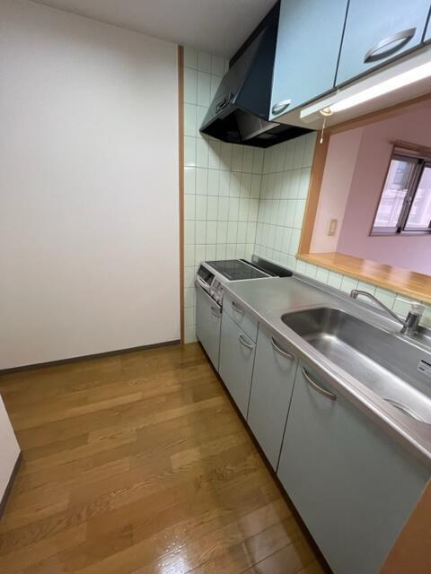 熊本市中央区上京塚町の賃貸マンションのキッチン